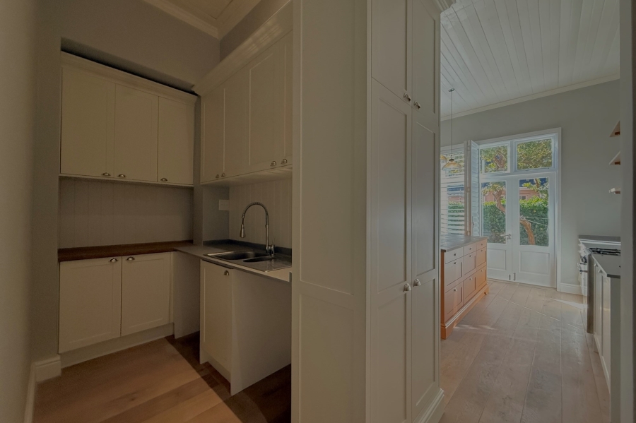 3 Bedroom Property for Sale in Plumstead Western Cape